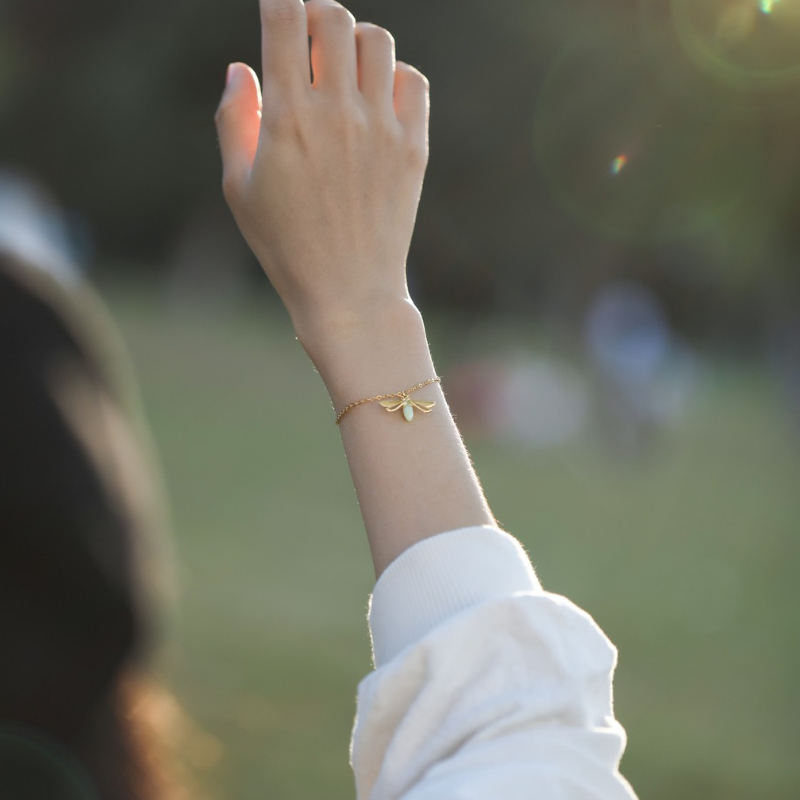 Glow In The Dark Firefly Bracelet - Lollimix 