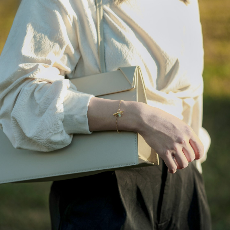 Glow In The Dark Firefly Bracelet - Lollimix 