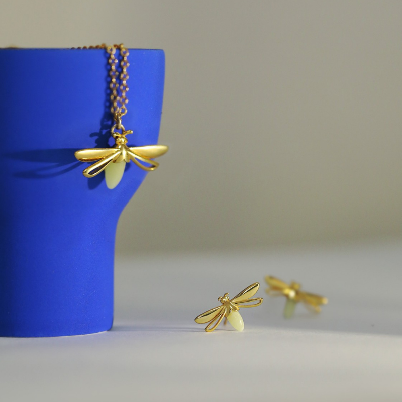 Glow In The Dark Firefly Stud Earrings - Lollimix 