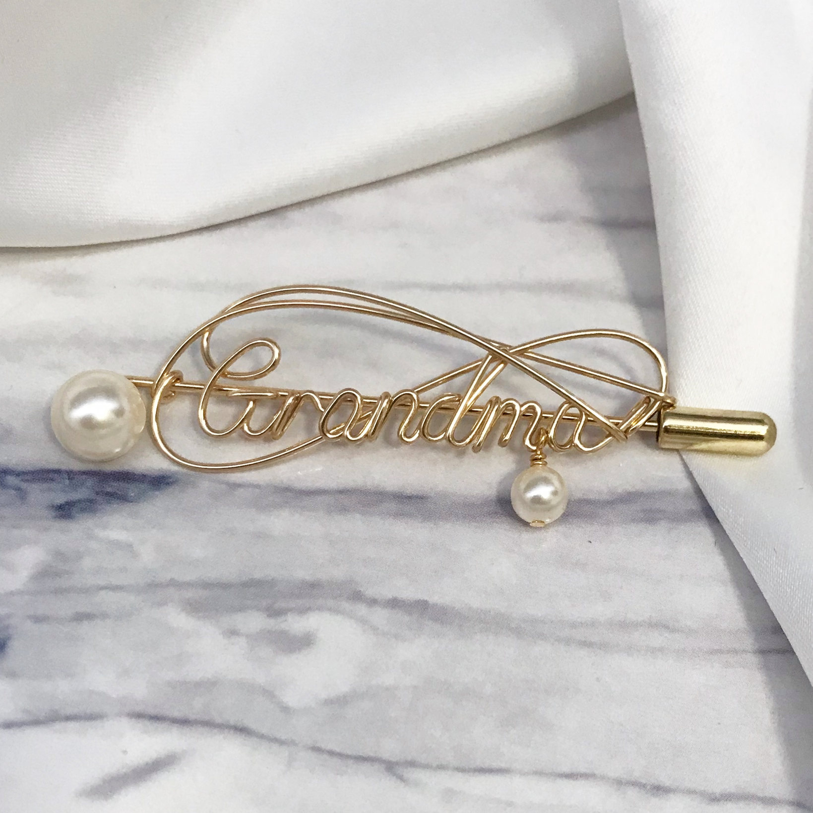 Personalized Wire Name Brooch With Pearl - Lollimix 