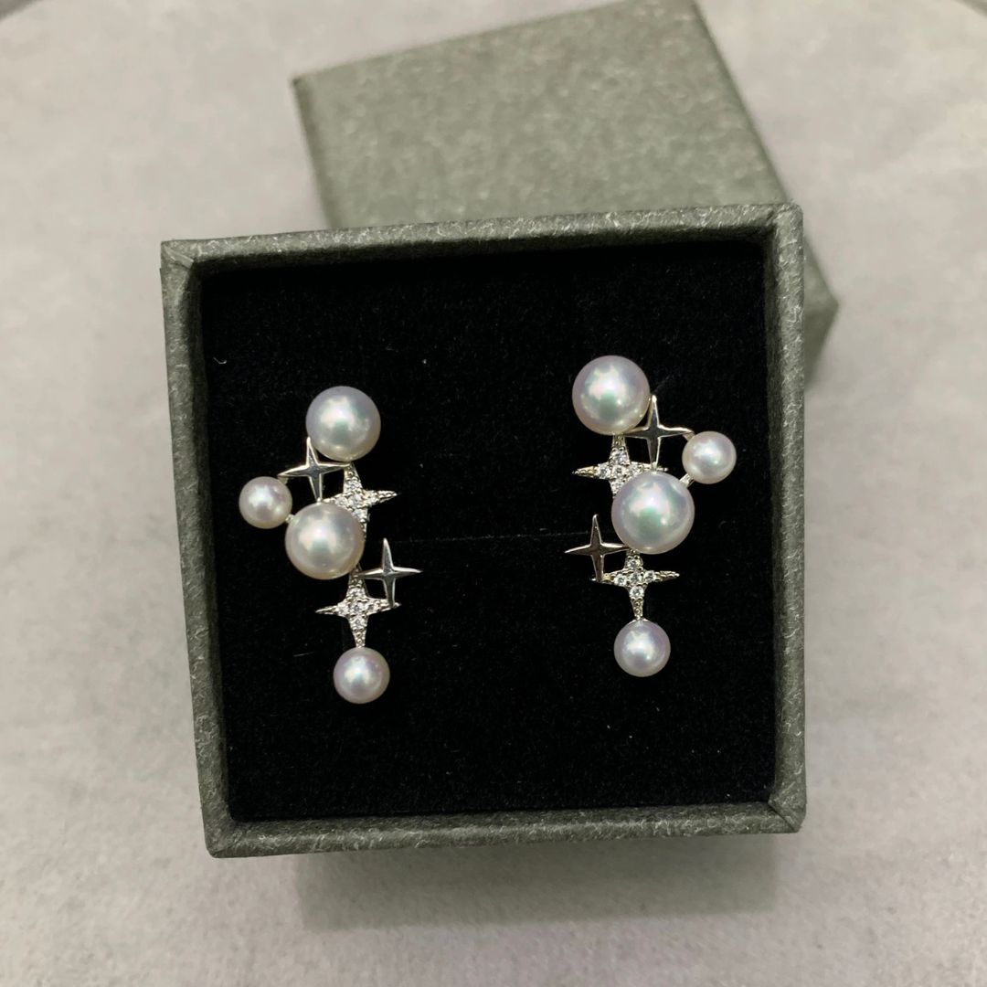 Dainty Gold Starburst Pearl Earrings