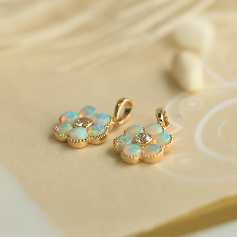 The-Chubby-Paw-18K-Gold-Vintage-Looking-Sunflower-Opal-And-Diamond-Pendant-Necklace