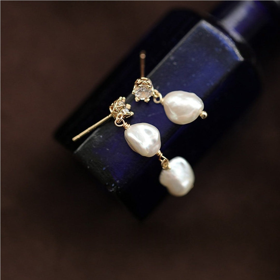 Vintage baroque freshwater pearl earrings featuring S925 silver needles and 14K gold crown setting with zircon - close-up-4