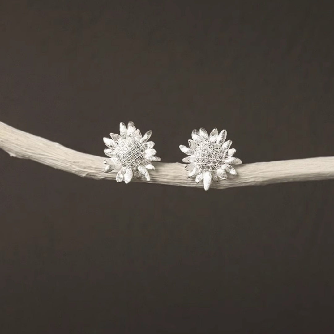 CZ Sunflower Earrings Sparkly Gold Plated S925 silver Close Up - close-up-3